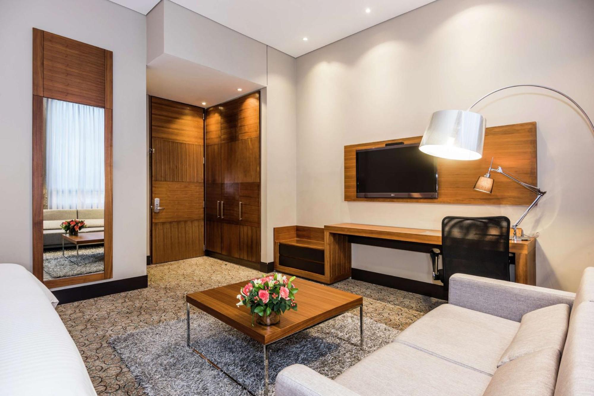 Hotel Doubletree By Hilton Bogota Parque 93 Esterno foto