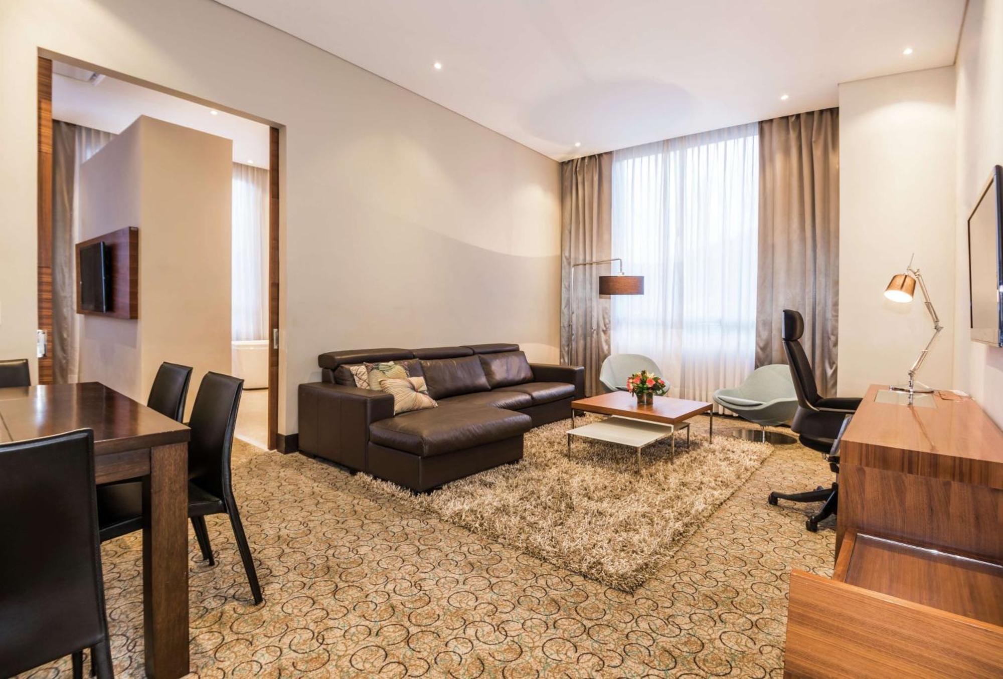 Hotel Doubletree By Hilton Bogota Parque 93 Esterno foto