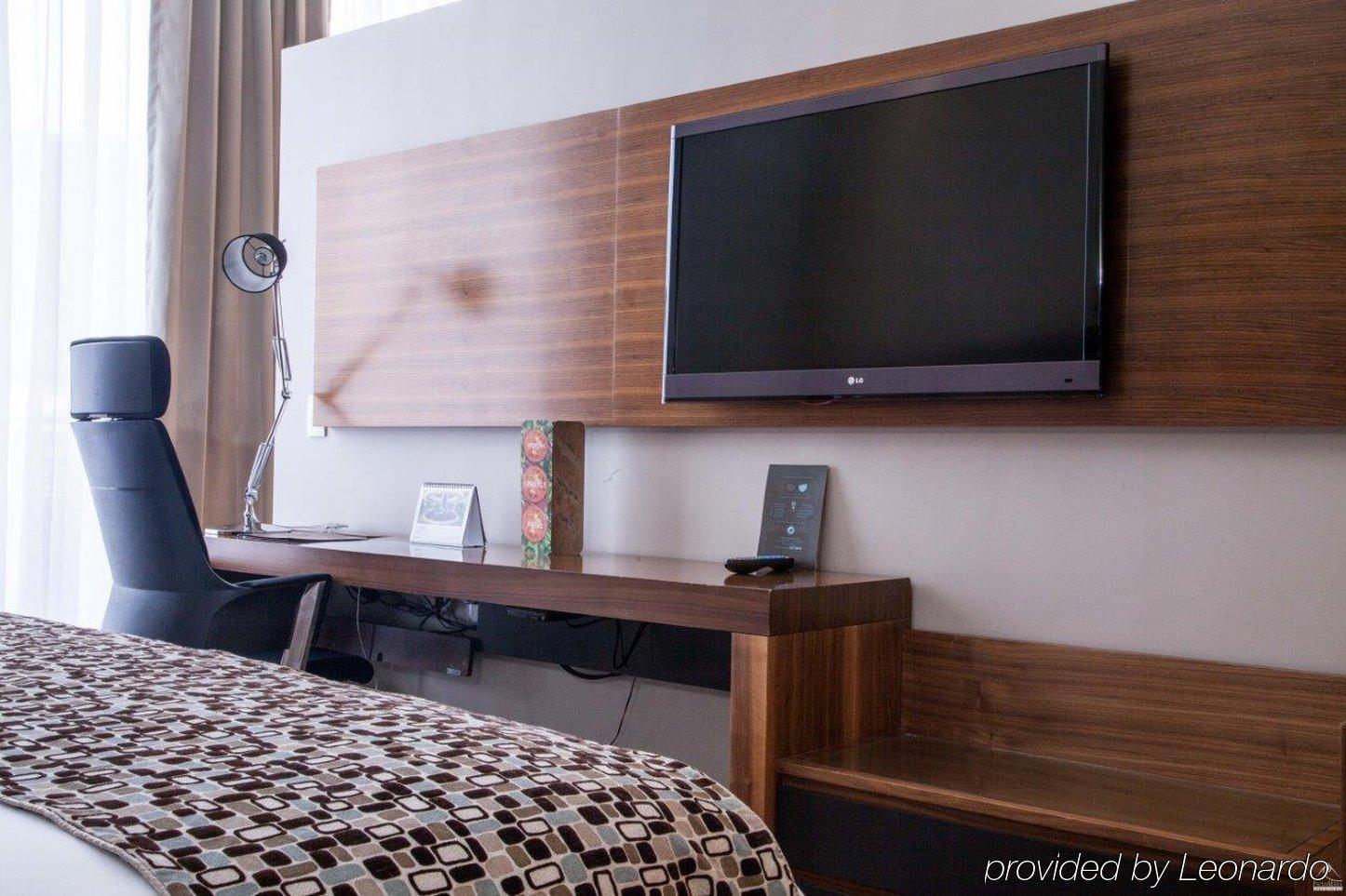 Hotel Doubletree By Hilton Bogota Parque 93 Esterno foto