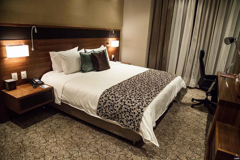 Hotel Doubletree By Hilton Bogota Parque 93 Esterno foto